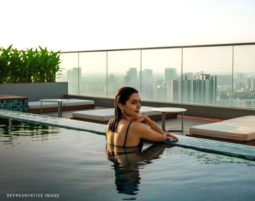 Swimming Pool with Deck